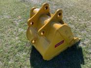 Unused 30" Komatsu PC120 Excavator Bucket - Photo 1 of 2