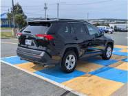2021 Toyota RAV4 XLE 4dr Front-Wheel Drive  - Photo 3 of 19