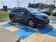 2019 Toyota Sienna SE 8-Passenger 4dr Front-Wheel Drive - Photo 2 of 17