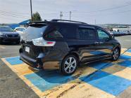 2019 Toyota Sienna SE 8-Passenger 4dr Front-Wheel Drive - Photo 3 of 17