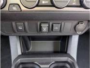 2021 Toyota Tacoma 4x4 Double Cab 6 ft. box  - Photo 13 of 17