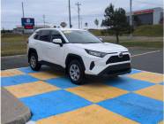2022 Toyota RAV4 LE 4dr All-Wheel Drive  - Photo 2 of 18