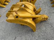 Unused CAT 315,316, 318; 3 over 2 Excavator Grapple