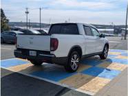 2017 Honda Ridgeline EX-L All-Wheel Drive Crew Cab 5.25 - Photo 3 of 18