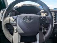 2020 Toyota Tacoma 4x4 Double Cab 6 ft. box  - Photo 15 of 17