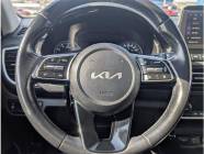 2022 Kia Seltos EX Premium 4dr All-Wheel Drive  - Photo 19 of 21