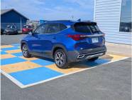 2022 Kia Seltos EX Premium 4dr All-Wheel Drive  - Photo 5 of 21