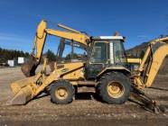 1996 CAT 426B 4x4 Backhoe - Photo 3 of 10