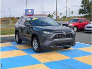 2022 Toyota RAV4 LE 4dr All-Wheel Drive  - Photo 2 of 18
