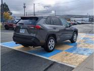 2022 Toyota RAV4 LE 4dr All-Wheel Drive  - Photo 3 of 18
