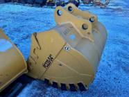 54" Komatsu PC220/210/200; CAT 320; Deere 200/210 Heavy Duty Excavator Bucket - Photo 1 of 3