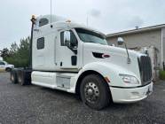 2012 Peterbilt Tractor Truck