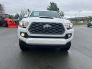 2023 TOYOTA TACOMA TRD SPORT  LOADED 11K - Photo 4 of 8