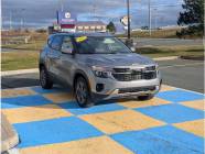 2025 Kia Seltos LX 4dr All-Wheel Drive  - Photo 2 of 18