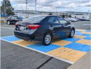 2017 Toyota Corolla LE (CVT) 4dr Sedan  - Photo 3 of 16