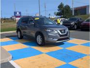 2019 Nissan Rogue SV (CVT) 4dr All-Wheel Drive  - Photo 2 of 18