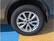 2019 Nissan Rogue SV (CVT) 4dr All-Wheel Drive  - Photo 6 of 18