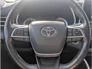 2022 Toyota Highlander XLE 4dr All-Wheel Drive  - Photo 17 of 19