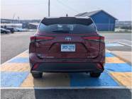 2022 Toyota Highlander XLE 4dr All-Wheel Drive  - Photo 4 of 19