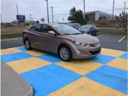 2016 Hyundai Elantra GL (A6) 4dr Sedan  - Photo 2 of 18
