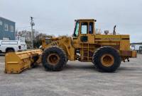 1992 Deere 744E Loader with Bucket and Snow Box Blade - Photo 1 of 7