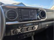 2022 Toyota Tacoma 4x4 Double Cab 6 ft. box  - Photo 11 of 16