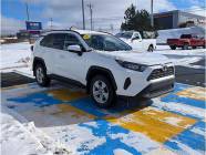 2019 Toyota RAV4 LE 4dr All-Wheel Drive  - Photo 2 of 17