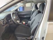 2021 NISSAN KICKS SV ONLY 18000K - Photo 2 of 4