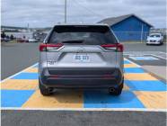 2021 Toyota RAV4 XLE 4dr All-Wheel Drive  - Photo 4 of 20