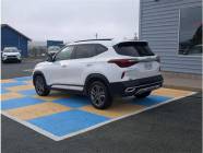 2023 Kia Seltos EX 4dr All-Wheel Drive  - Photo 5 of 20