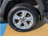 2019 Toyota RAV4 XLE 4dr All-Wheel Drive  - Photo 6 of 19