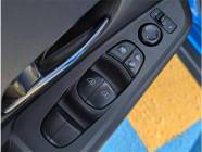 2021 Nissan Kicks SV 4dr Front-Wheel Drive  - Photo 8 of 17