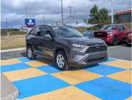 2021 Toyota RAV4 LE 4dr Front-Wheel Drive  - Photo 2 of 18