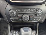 2019 Jeep Cherokee Trailhawk 4dr 4x4  - Photo 12 of 17