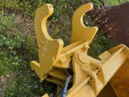 60" Welco Beales Hydraulic Tilt Clean up Bucket - Photo 3 of 4
