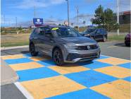 2023 Volkswagen Tiguan Comfortline R-Line Black 4dr All-Wheel - Photo 2 of 18