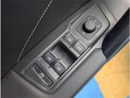 2023 Volkswagen Tiguan Comfortline R-Line Black 4dr All-Wheel - Photo 8 of 18