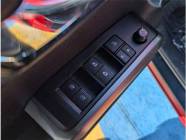 2023 Toyota Tacoma TRD Sport V6  - Photo 8 of 19