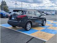2019 Nissan Qashqai S (CVT) 4dr Front-Wheel Drive  - Photo 3 of 17
