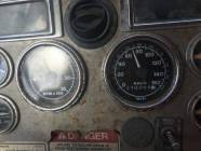 1995 FORD L9000 National 990 Boom Truck - Photo 2 of 10