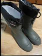 brand new rubber boots,size 11