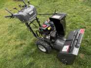 Briggs & Stratton Elite 1024 Snow Blower - Photo 2 of 5