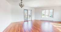 Bright and spacious 2 bedrms & 2bathrms townhouse  - Photo 3 of 8