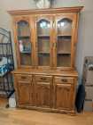 Buffet & Hutch