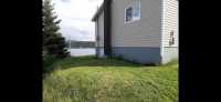 Bungalow 3 bed/1 bath full 8ft concrete basement - Photo 3 of 9
