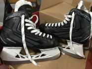 CCM Skates - Photo 2 of 4