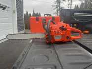 Chainsaw - Photo 3 of 6