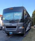 Class A 2011 Ford Hurricane 32 ft Motorhome 