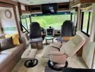 Class A Motorhome RV 33.5' - Photo 6 of 10
