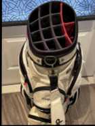 Clicgear B3 Golf Bag - Photo 3 of 4
